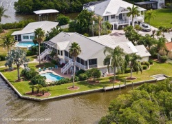 289 Tropical Shores Way