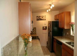 1881 Washington Av Unit: 14F